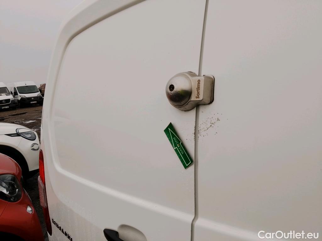  Citroen  Berlingo CITROEN  / 2018 / 3P / furgón derivado de turismo Talla M BlueHDi 100 CONTROL #11