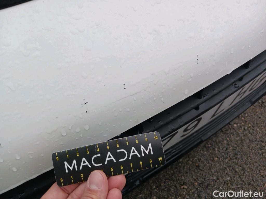  Citroen  Berlingo CITROEN  / 2015 / 4P / combi Talla M BlueHDi 100 S&S LIVE (IND) #27