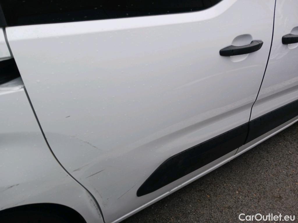  Citroen  Berlingo CITROEN  / 2015 / 4P / combi Talla M BlueHDi 100 S&S LIVE (IND) #6