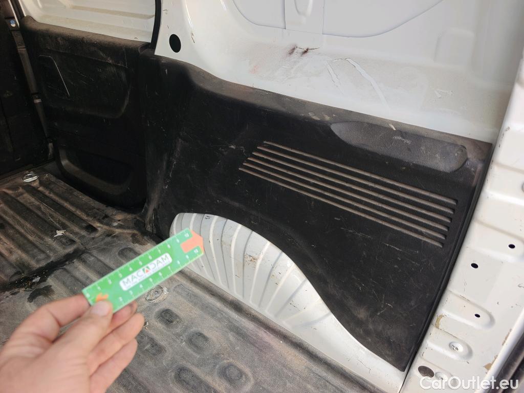  Citroen  Berlingo CITROEN  / 2018 / 3P / furgón derivado de turismo Talla M BlueHDi 100 CONTROL #11