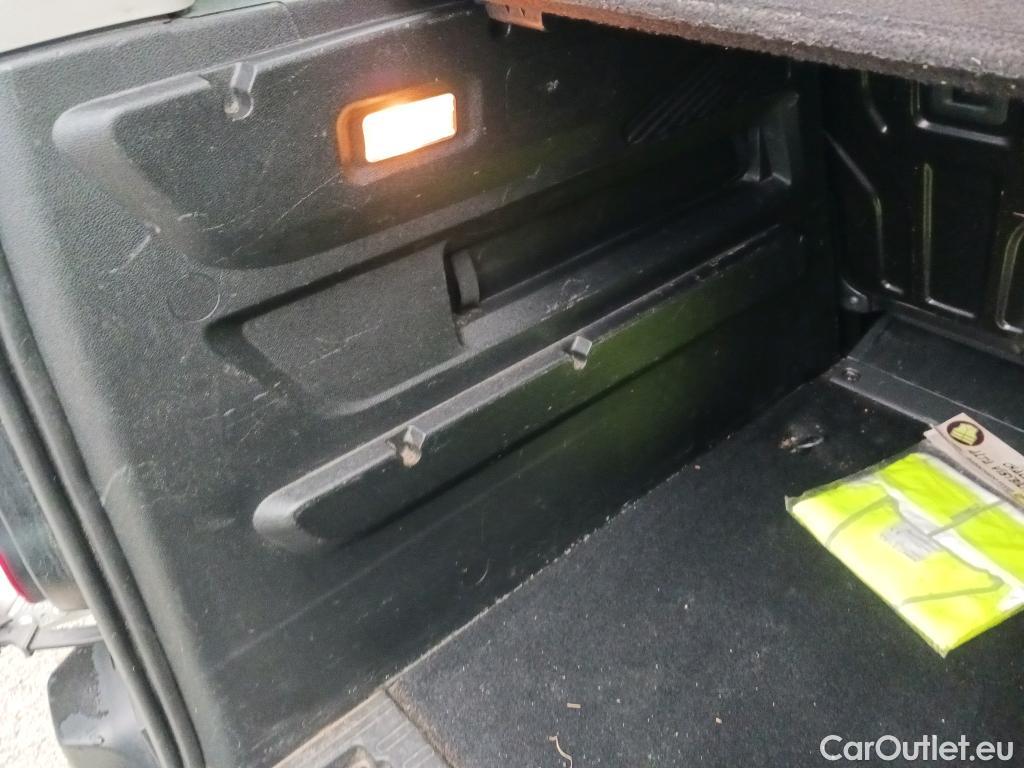  Citroen  Berlingo CITROEN  / 2015 / 4P / combi Talla M BlueHDi 100 S&S LIVE (IND) #30