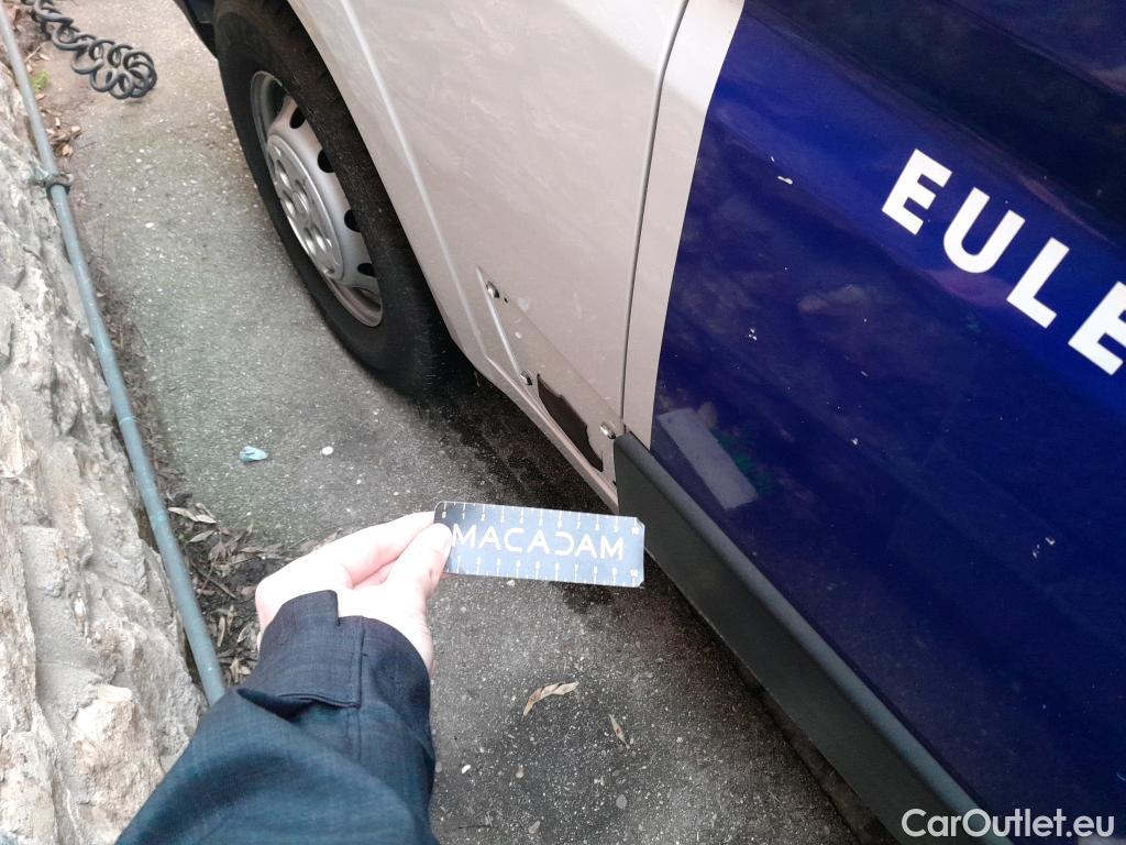  Citroen  Jumper CITROEN  / 2014 / 4P / furgón BlueHDi 103KW (140CV) Furgón 33L2H1  #32