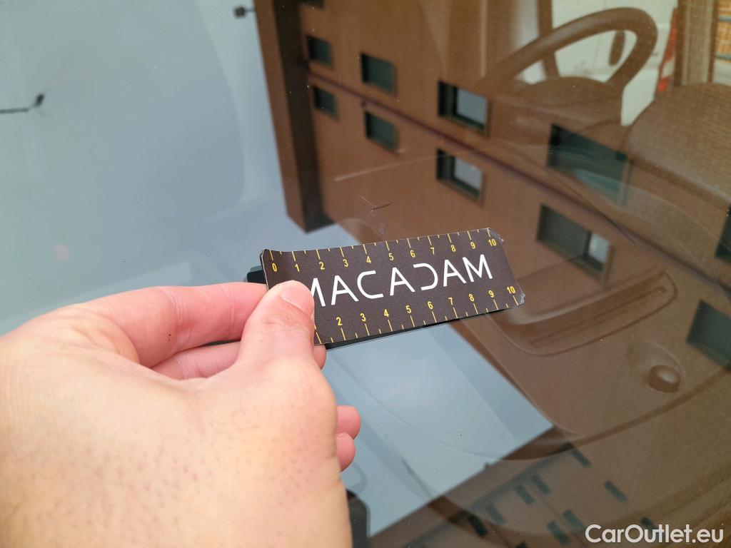  Citroen  Jumper CITROEN  / 2014 / 4P / furgón BlueHDi 103KW (140CV) Furgón 33L2H1  #29