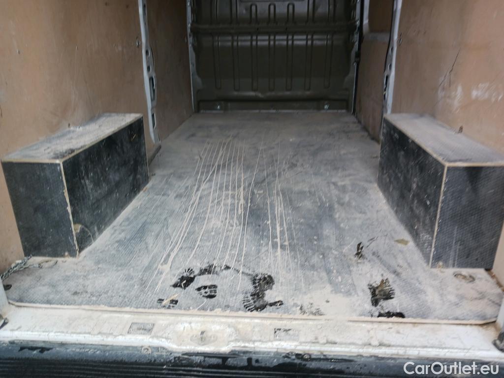  Citroen  Jumper  Furgon Gran Volumen 35 L3H3 BlueHDi 140 2.2 BlueHDi 140CV MT6 6E #17