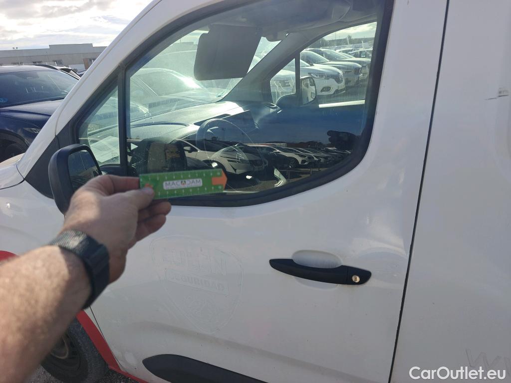  Citroen  Berlingo CITROEN  / 2018 / 3P / furgón derivado de turismo Talla M BlueHDi 100 CONTROL #36