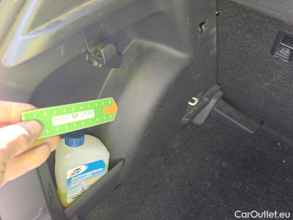  Skoda  Fabia SKODA  / 2021 / 5P / berlina con portón 1.0 TSI 70kW (95CV) Ambition (AC2) #27