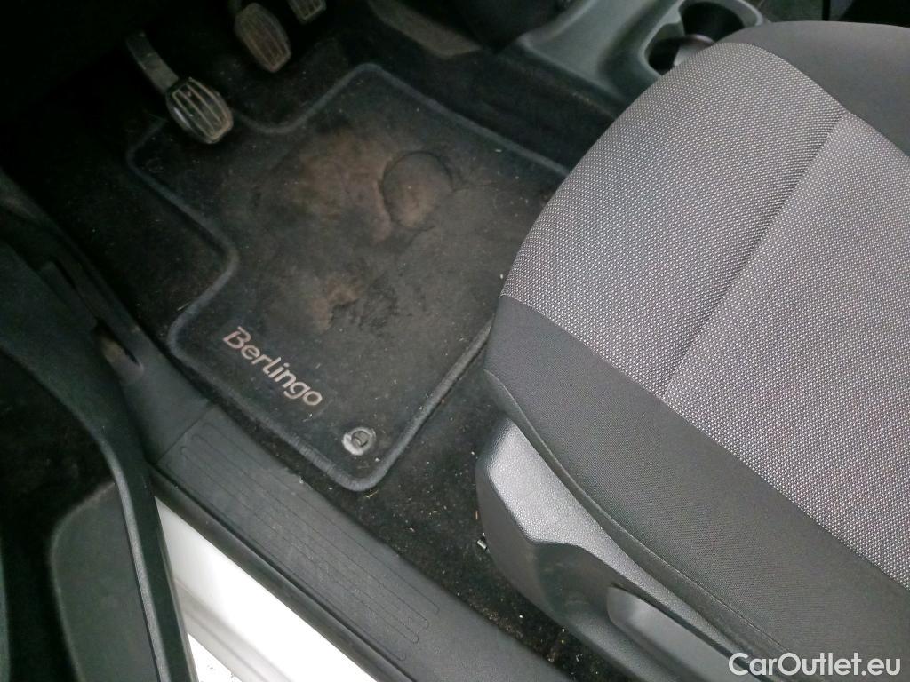  Citroen  Berlingo CITROEN  / 2015 / 4P / combi Talla M BlueHDi 100 S&S LIVE (IND) #11