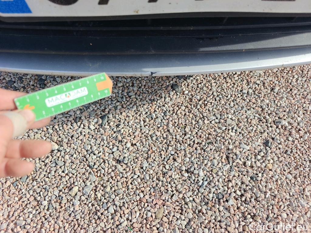  Volvo  XC 40 VOLVO XC40 / 2017 / 5P / todoterreno 1.5 T2 Momentum Pro Auto #2