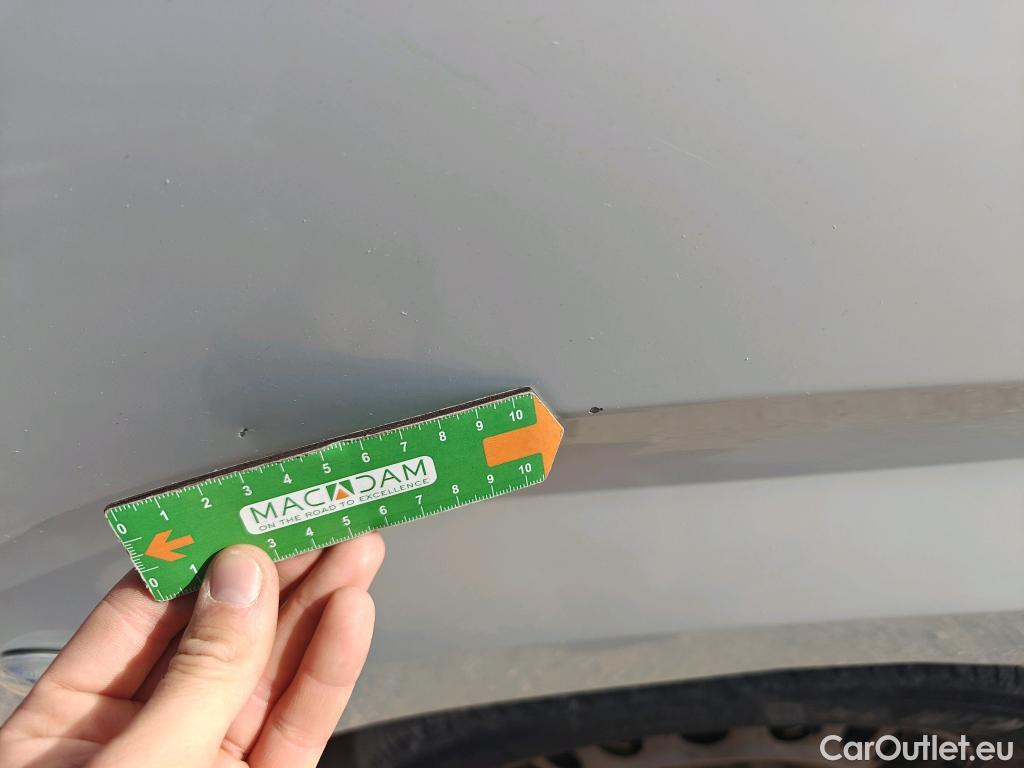  Citroen  Berlingo CITROEN  / 2018 / 4P / monovolumen compacto Talla M BlueHDi 100 S&S LIVE #91