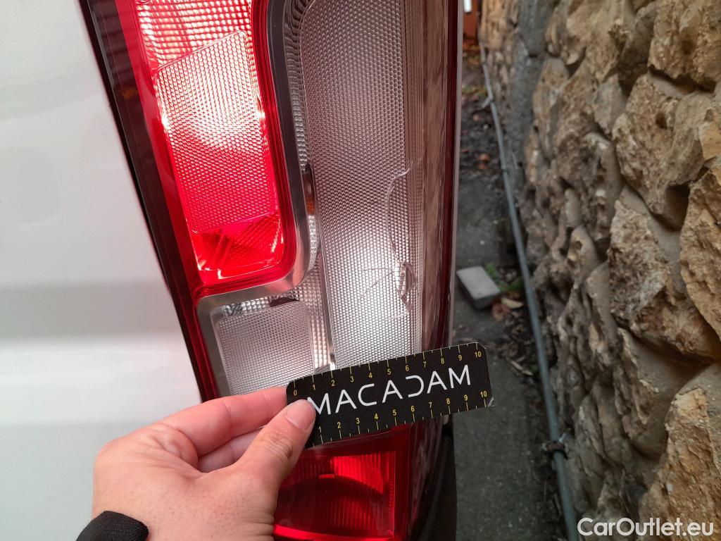  Citroen  Jumper CITROEN  / 2014 / 4P / furgón BlueHDi 103KW (140CV) Furgón 33L2H1  #4