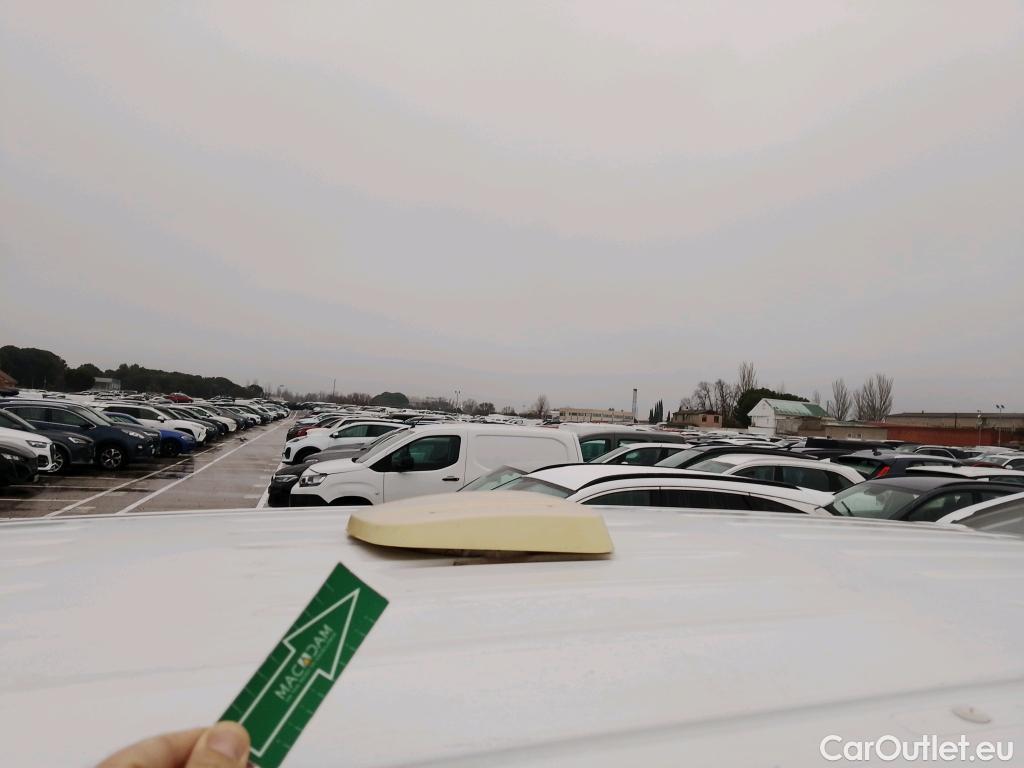  Citroen  Berlingo CITROEN  / 2018 / 3P / furgón derivado de turismo Talla M BlueHDi 100 CONTROL #23