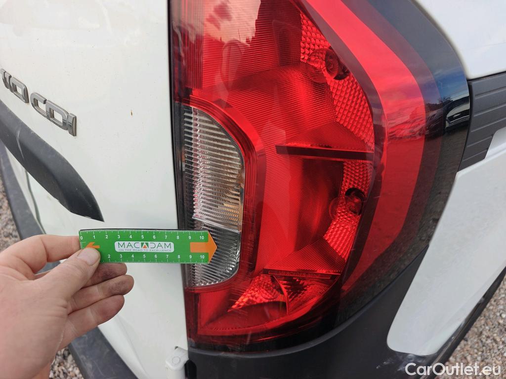  Mercedes  Citan MERCEDES-BENZ  / 2021 / 4P / furgón derivado de turismo 110 CDI 70kW Furgón Base Largo #50