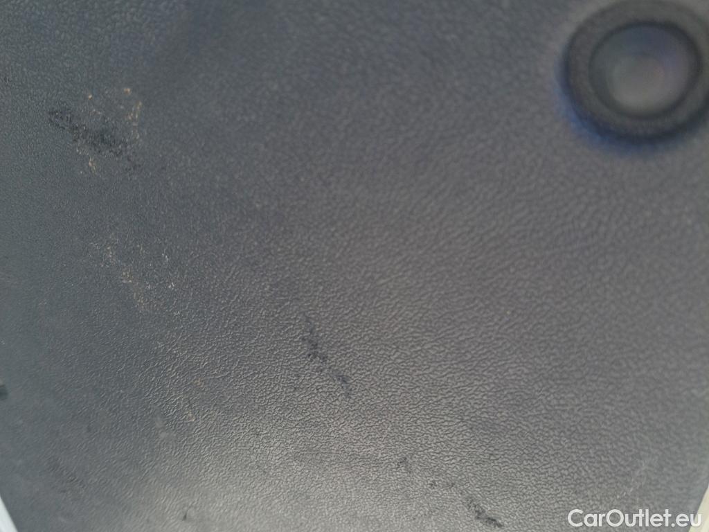  Fiat  Fiorino FIAT  / 2016 / 3P / furgón derivado de turismo Cargo Base 1.3 Mjet 59kW (80CV) E6 #46