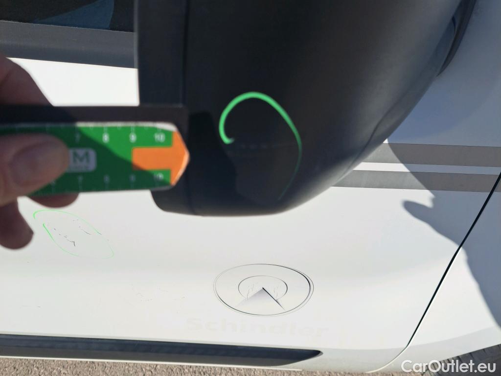  Fiat  Fiorino FIAT  / 2016 / 3P / furgón derivado de turismo Cargo Base 1.3 Mjet 59kW (80CV) E6 #71