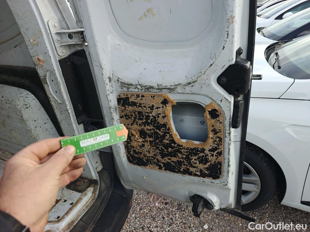  Mercedes  Citan MERCEDES-BENZ  / 2021 / 4P / furgón derivado de turismo 110 CDI 70kW Furgón Base Largo #25