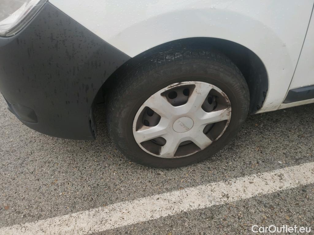  Dacia  Dokker DACIA  / 2013 / 4P / furgón derivado de turismo Van Essential dCi 55kW (75CV) #42