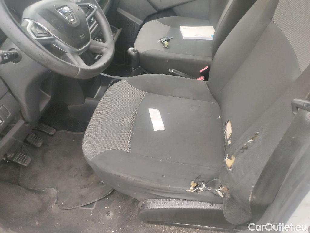  Dacia  Dokker DACIA  / 2013 / 4P / furgón derivado de turismo Van Essential dCi 55kW (75CV) #28