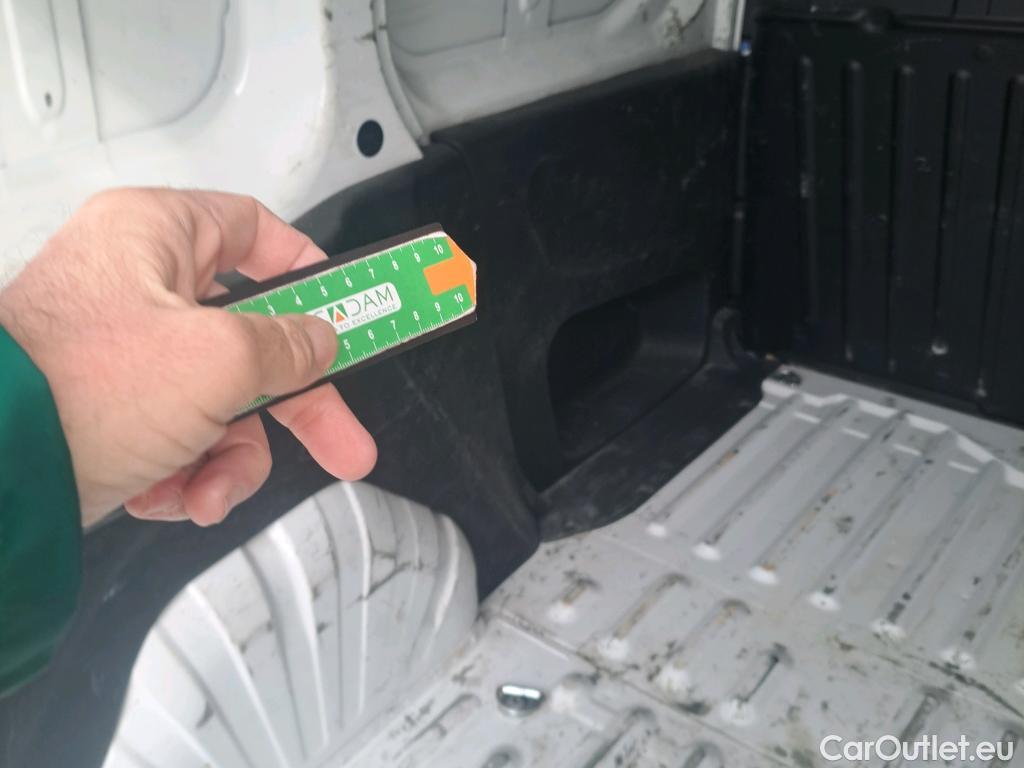  Opel  Combo OPEL  / 2018 / 3P / furgón derivado de turismo 1.5 TD 75kW (100CV) Express L H1 650kg (AC) #29