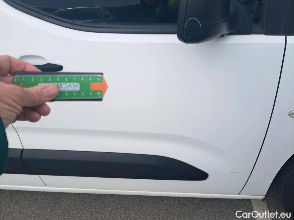  Opel  Combo OPEL  / 2018 / 3P / furgón derivado de turismo 1.5 TD 75kW (100CV) Express L H1 650kg (AC) #13