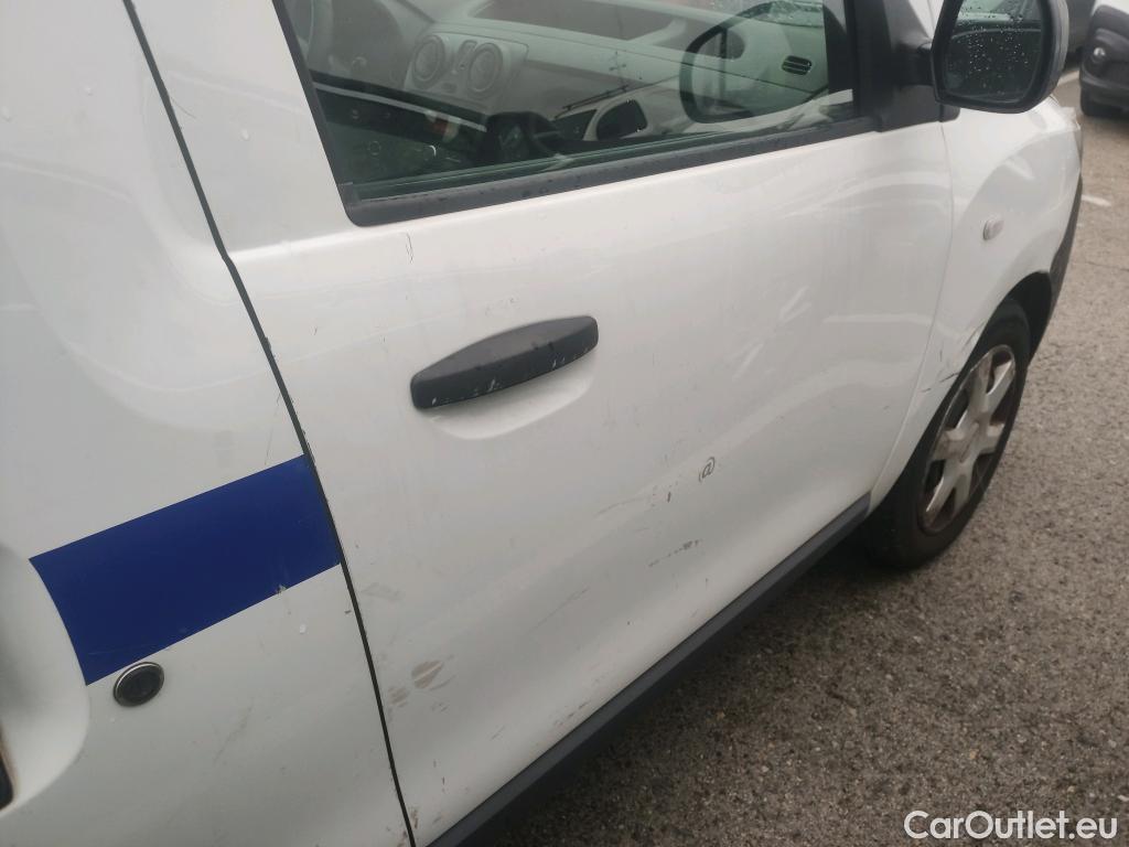  Dacia  Dokker DACIA  / 2013 / 4P / furgón derivado de turismo Van Essential dCi 55kW (75CV) #20