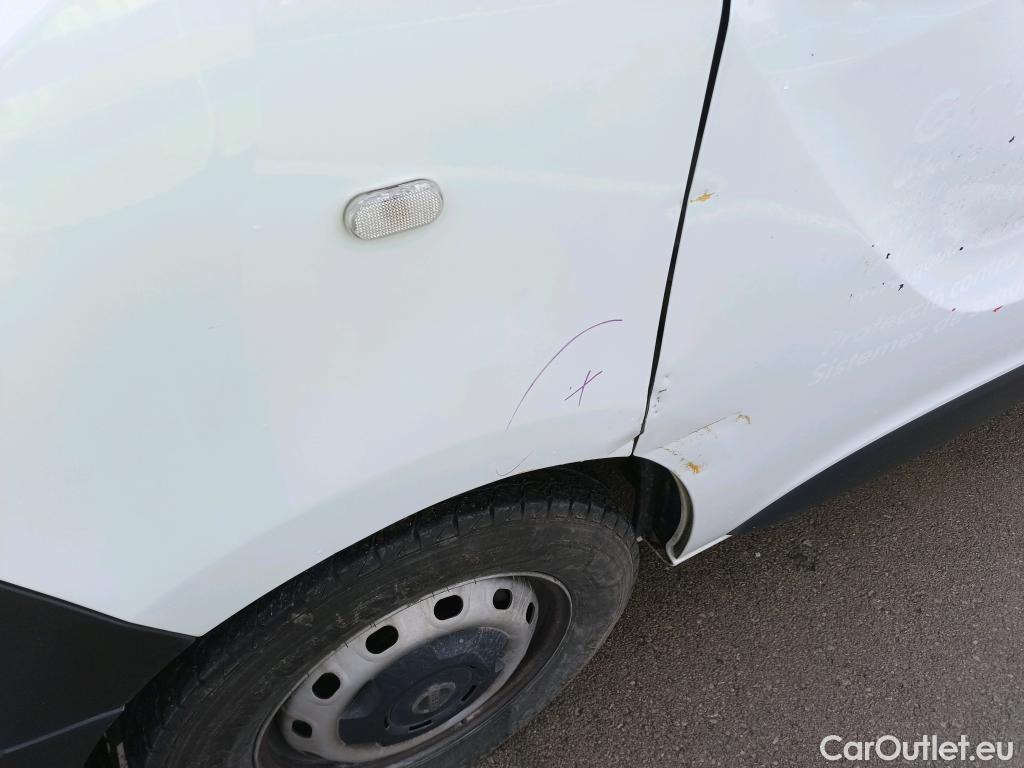  Nissan  NV300 NISSAN  / 2016 / 4P / furgón 1.6dCi 70kW (95CV) L1H1 1T OPTIMA #25