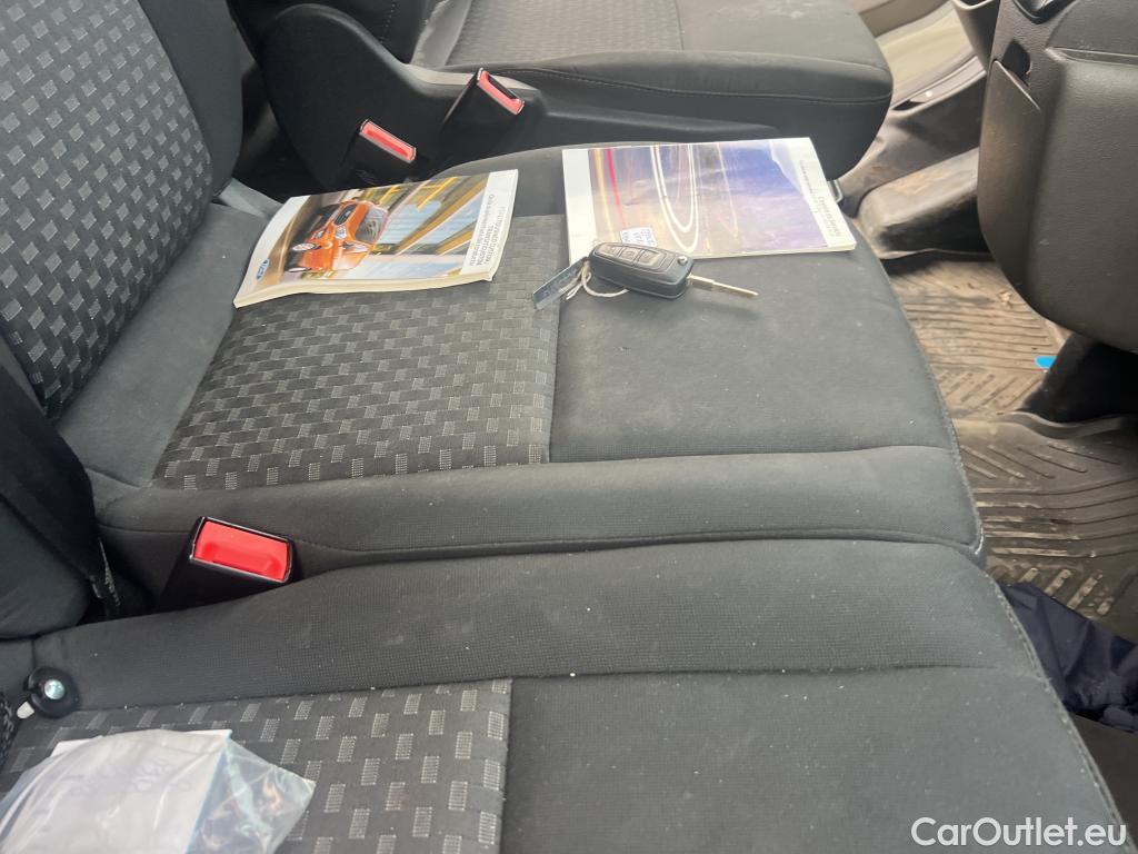  Ford  Transit  Custom Furgón 320 L1 Trend 2.0 TDCi 105CV MT6 E6 #35