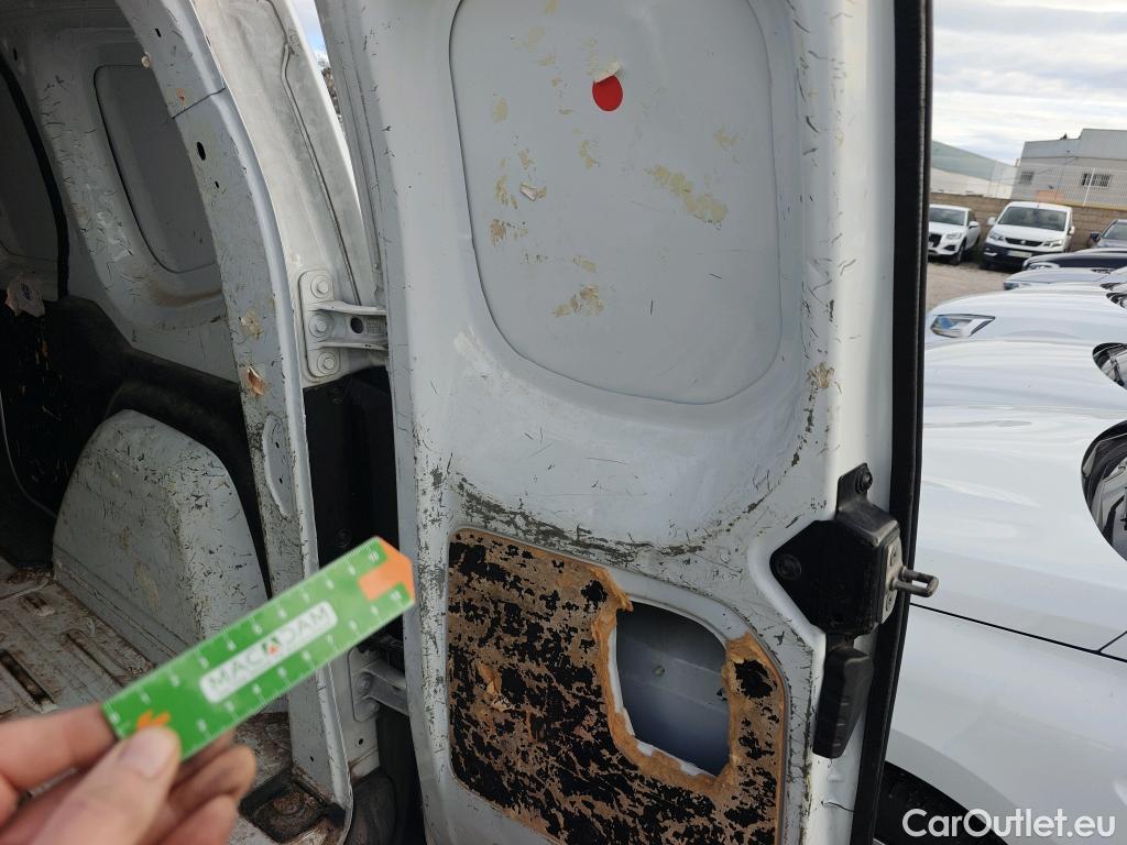  Mercedes  Citan MERCEDES-BENZ  / 2021 / 4P / furgón derivado de turismo 110 CDI 70kW Furgón Base Largo #21