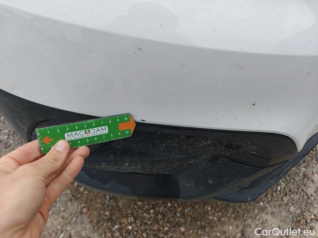  Opel  Combo OPEL  / 2018 / 3P / furgón derivado de turismo Cargo L 1000kg Diesel 1.5 100HP S&S MT E (AC) #38