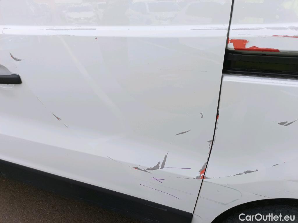  Nissan  NV300 NISSAN  / 2016 / 4P / furgón 1.6dCi 70kW (95CV) L1H1 1T OPTIMA #15