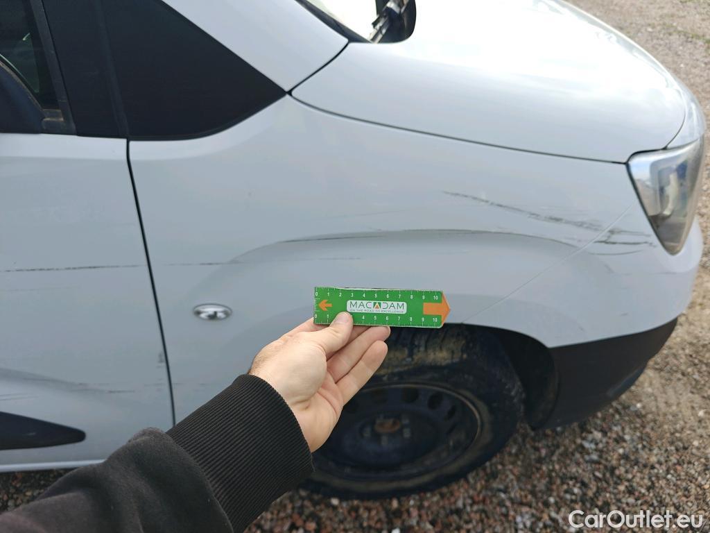  Opel  Combo OPEL  Life / 2018 / 5P / combi 1.5 TD 75kW (100CV) S/S Edition L (IND) #49