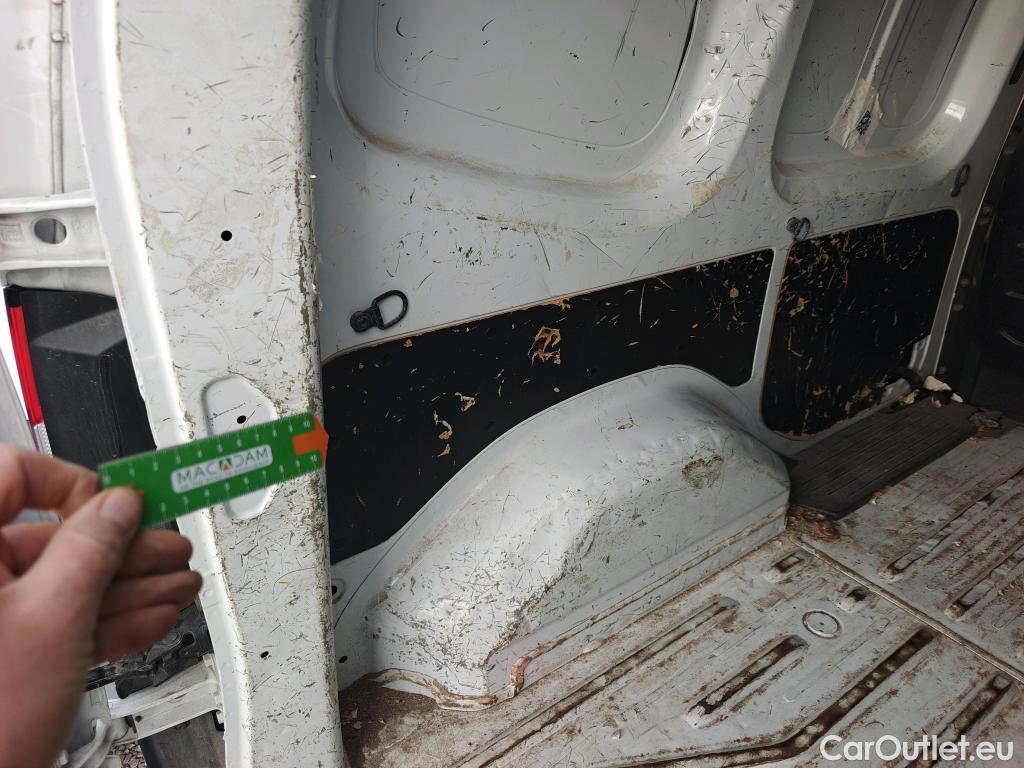  Mercedes  Citan MERCEDES-BENZ  / 2021 / 4P / furgón derivado de turismo 110 CDI 70kW Furgón Base Largo #53