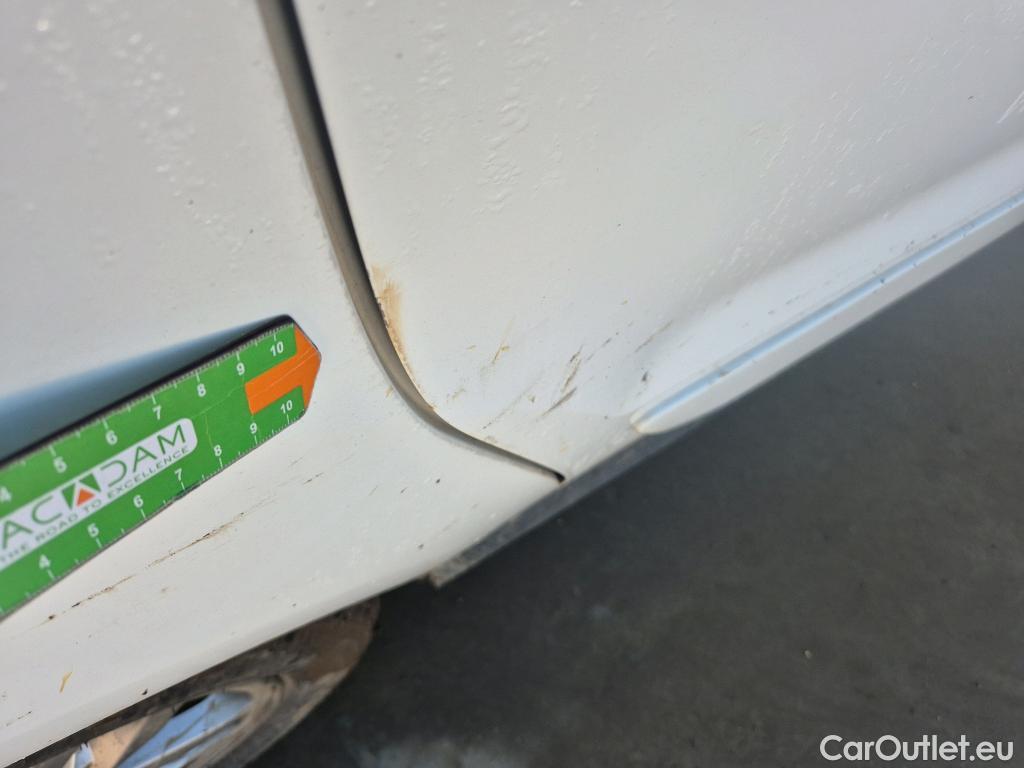  Ford  Grand Tourneo FORD  Connect / 2013 / 5P / monovolumen 1.5 TDCi 74kW (100CV) Titanium #31