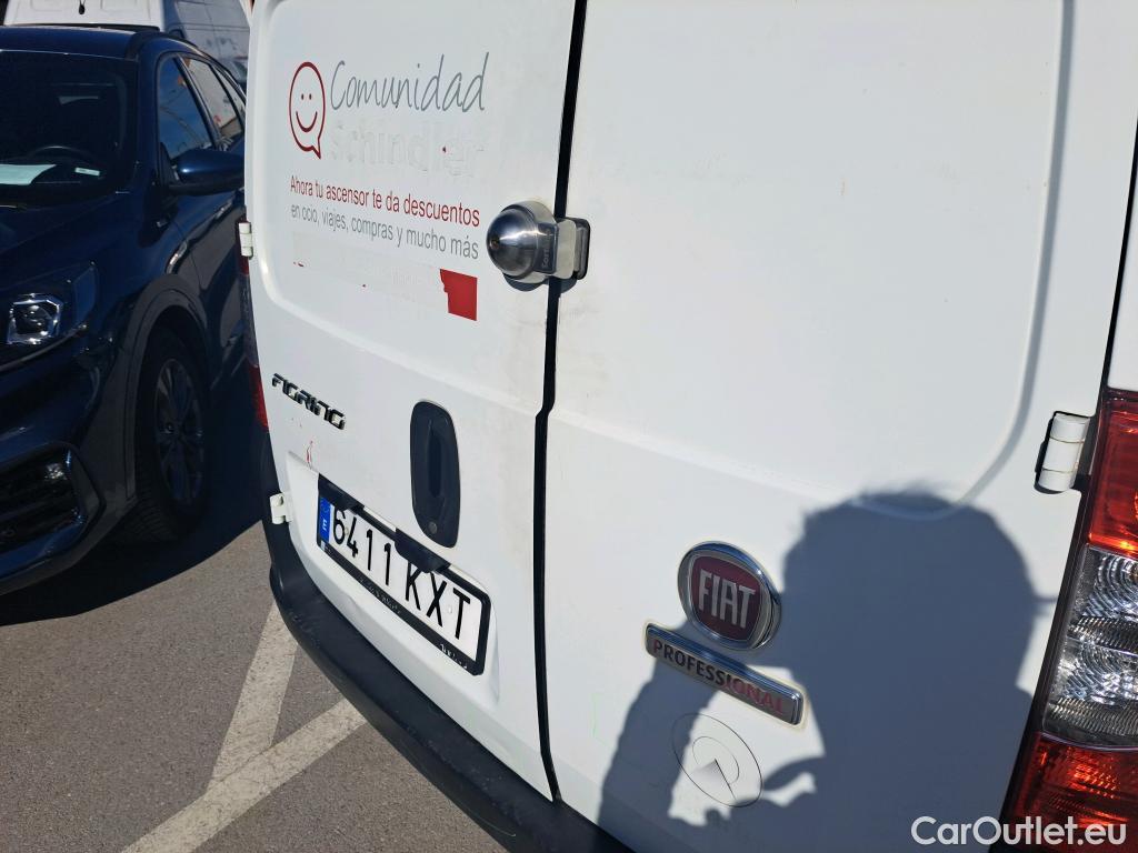  Fiat  Fiorino FIAT  / 2016 / 3P / furgón derivado de turismo Cargo Base 1.3 Mjet 59kW (80CV) E6 #13