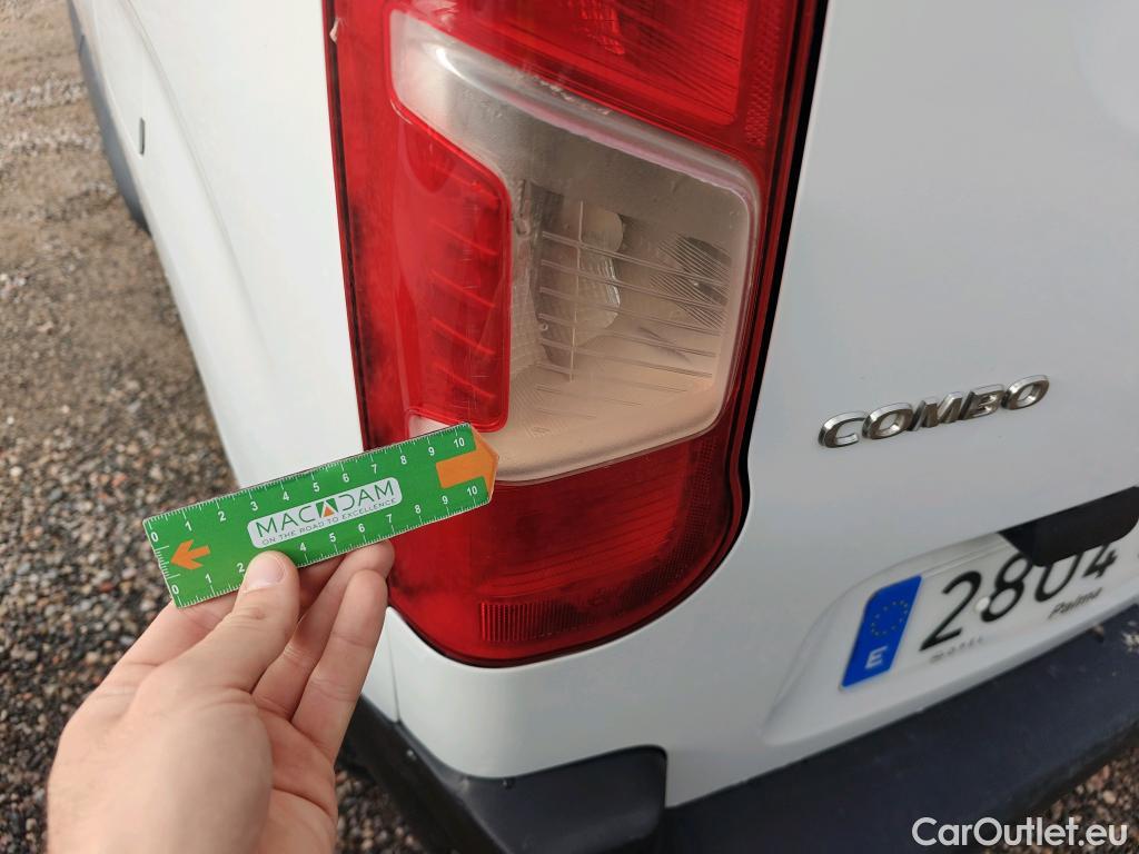  Opel  Combo OPEL  Life / 2018 / 5P / combi 1.5 TD 75kW (100CV) S/S Edition L (IND) #13