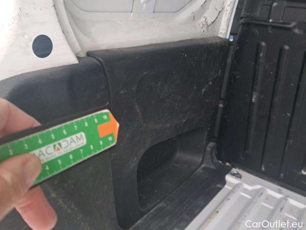  Opel  Combo OPEL  / 2018 / 3P / furgón derivado de turismo 1.5 TD 75kW (100CV) Express L H1 650kg (AC) #30