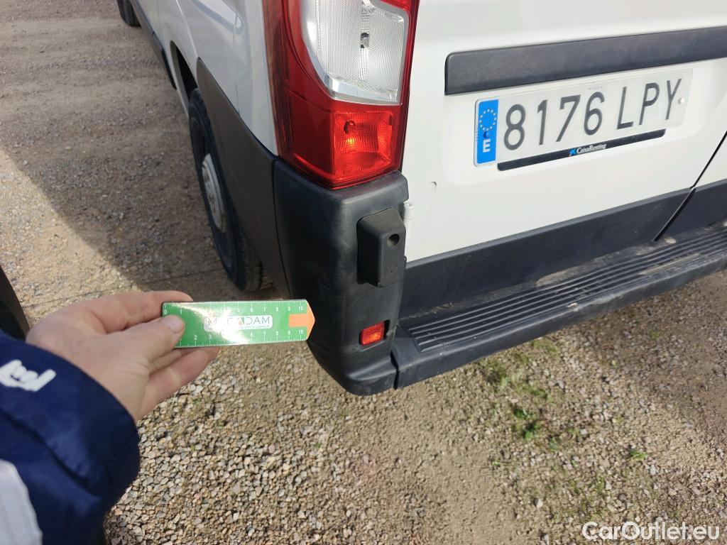  Peugeot  Boxer PEUGEOT  / 2014 / 4P / furgón 335 L2 H2 BHDI 103kW (140CV) S&S 6 V. M #21