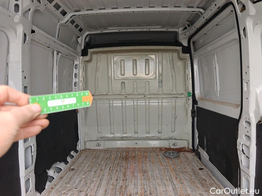  Peugeot  Boxer PEUGEOT  / 2014 / 4P / furgón 335 L2 H2 BHDI 103kW (140CV) S&S 6 V. M #38