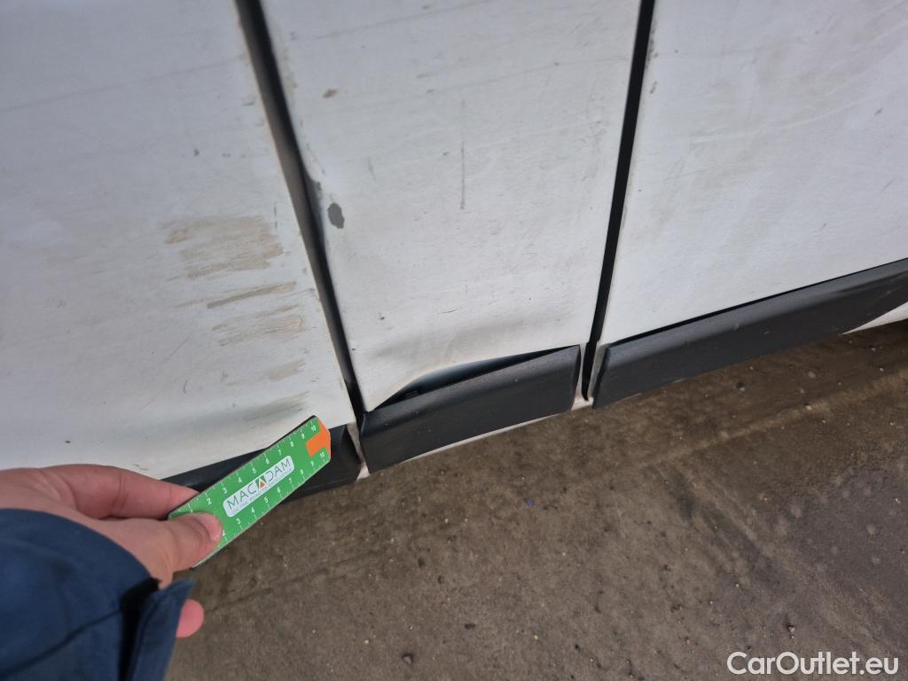  Peugeot  Boxer PEUGEOT  / 2014 / 4P / furgón 333 L2 H1 BHDI 103kW (140CV) S&S 6 V. M (AC) #32