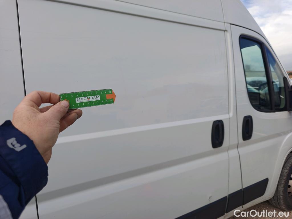  Peugeot  Boxer PEUGEOT  / 2014 / 4P / furgón 335 L2 H2 BHDI 103kW (140CV) S&S 6 V. M #23