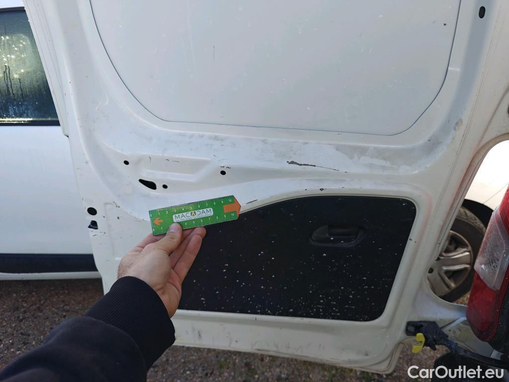  Peugeot  Partner PEUGEOT  / 2018 / 3P / furgón derivado de turismo Pro Standard 600kg BlueHDi 73kW (AC) #14