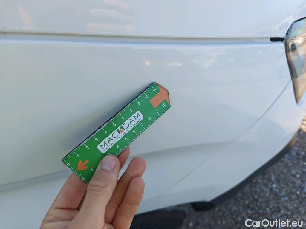  Peugeot  Partner PEUGEOT  / 2018 / 3P / furgón derivado de turismo Pro Standard 600kg BlueHDi 73kW (AC) #69