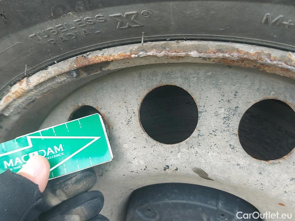  Peugeot  Partner PEUGEOT  furgón 3 PLAZAS Standard 1000kg BlueHDi 73kW #71