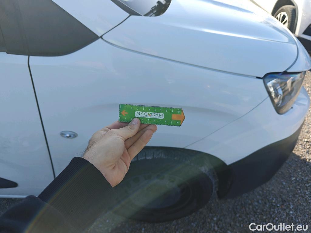  Peugeot  Partner PEUGEOT  / 2018 / 3P / furgón derivado de turismo Pro Standard 600kg BlueHDi 73kW (AC) #68