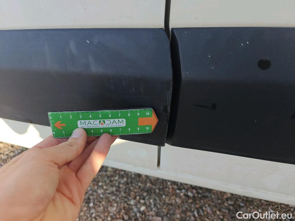  Peugeot  Partner PEUGEOT  / 2018 / 3P / furgón derivado de turismo Pro Standard 600kg BlueHDi 73kW (AC) #52