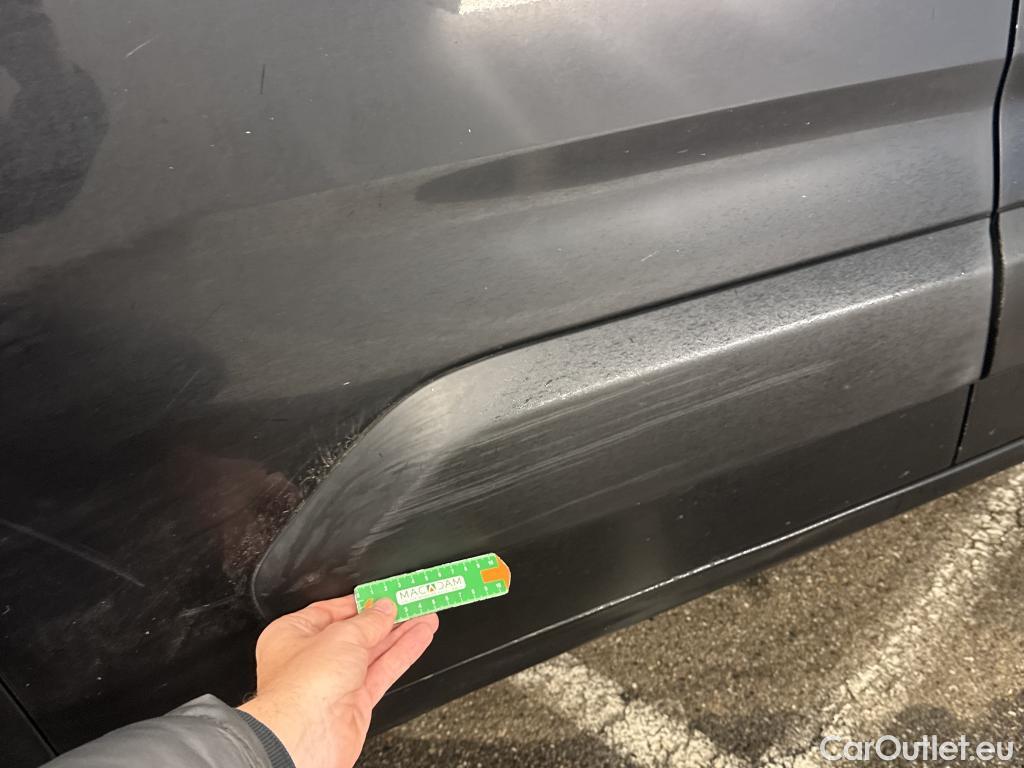  Citroen  Berlingo  Fourgon Club M 1000 1.5 BlueHDi 130CV BVA8 E6dT #25