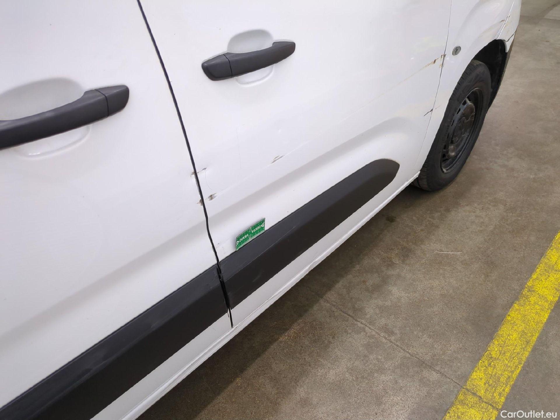  Citroen  Berlingo  Fourgon Club M 650 1.5 BlueHDi 75CV BVM5 E6dT #30