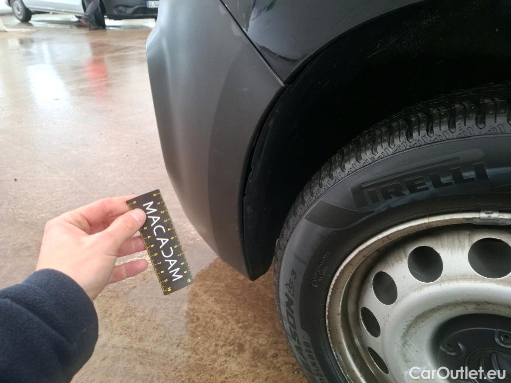  Citroen  Berlingo  Fourgon Club XL 950 1.5 BlueHDi 100CV BVM5 E6dT #49