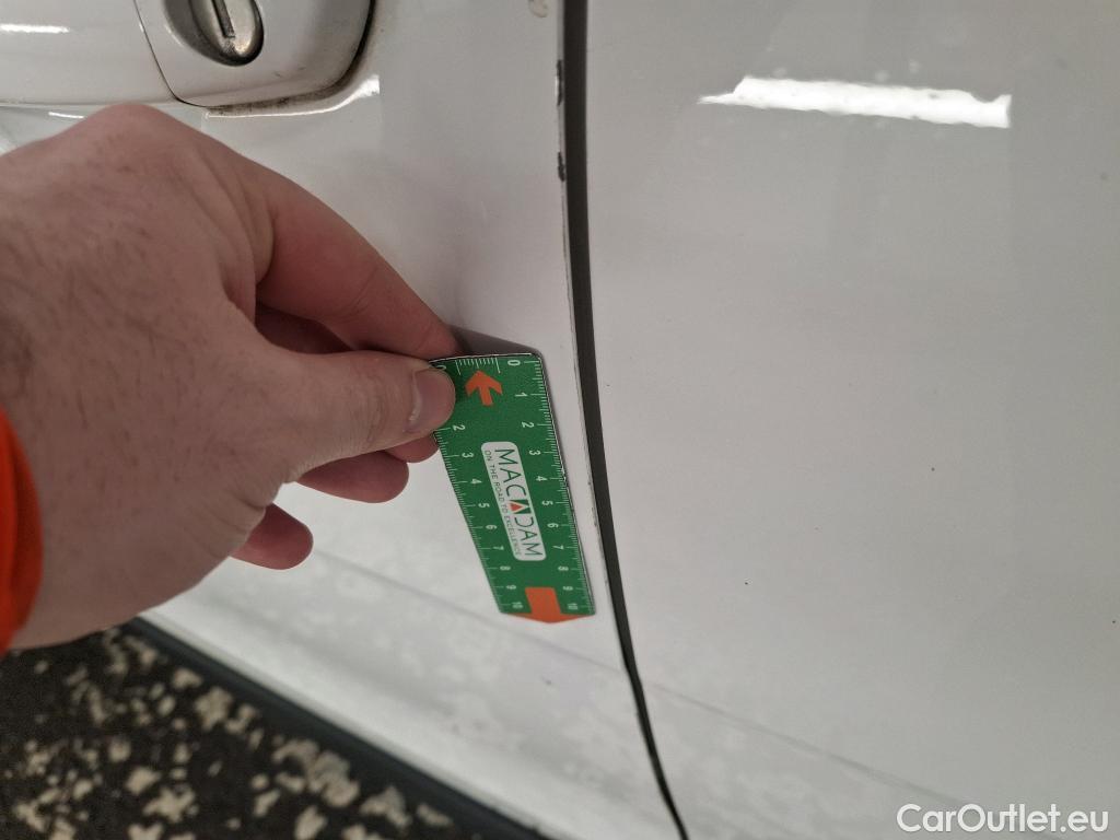  Citroen  C3  Société Feel 1.5 BlueHDI 100CV BVM5 E6dT #31