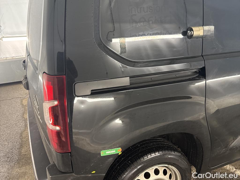  Citroen  Berlingo  Fourgon Club M 1000 1.5 BlueHDi 130CV BVA8 E6dT #15