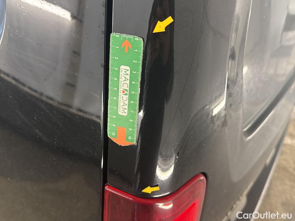  Citroen  Berlingo  Fourgon Club M 1000 1.5 BlueHDi 130CV BVA8 E6dT #36